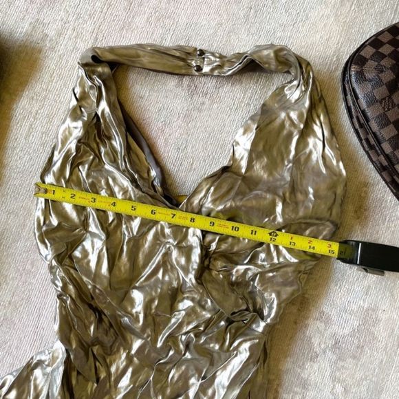Nicole Miller God Label Slinky Gold Metallic Designer Halter Top NEW - Picture 13 of 14